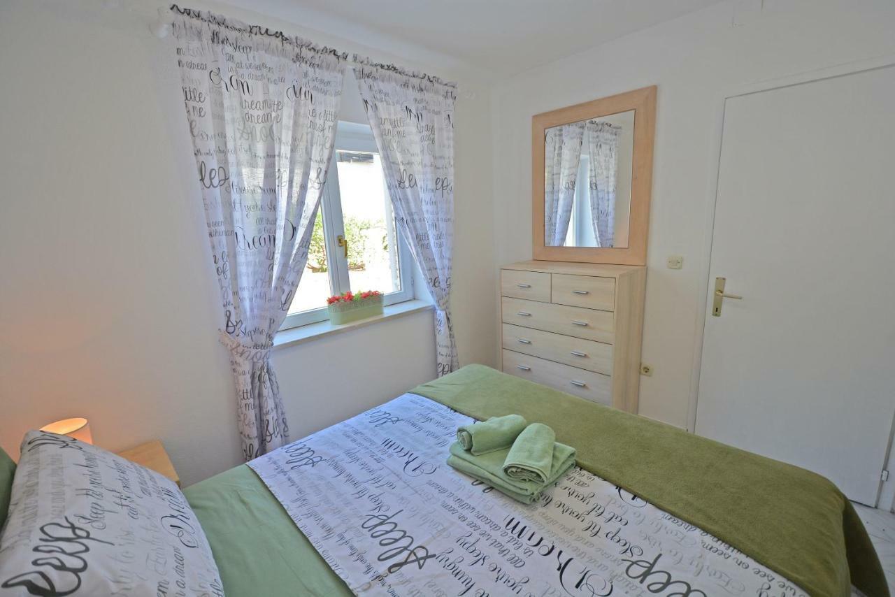 Villa Casablanca Supetar Eksteriør bilde