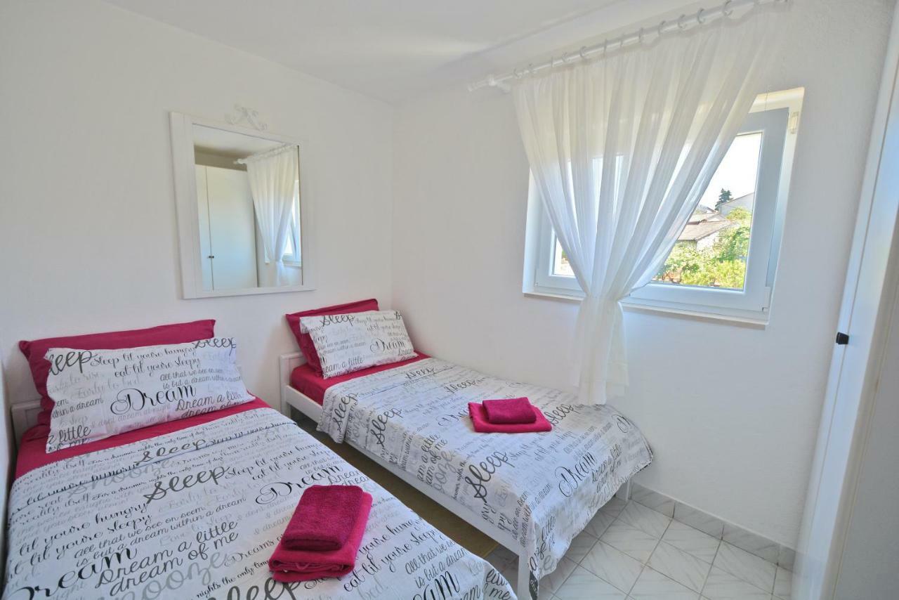 Villa Casablanca Supetar Eksteriør bilde