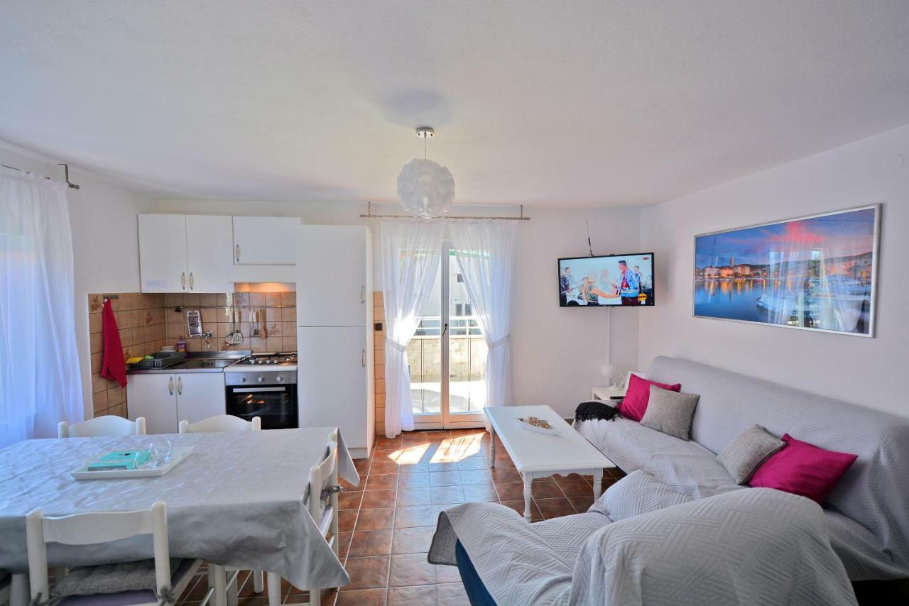 Villa Casablanca Supetar Eksteriør bilde